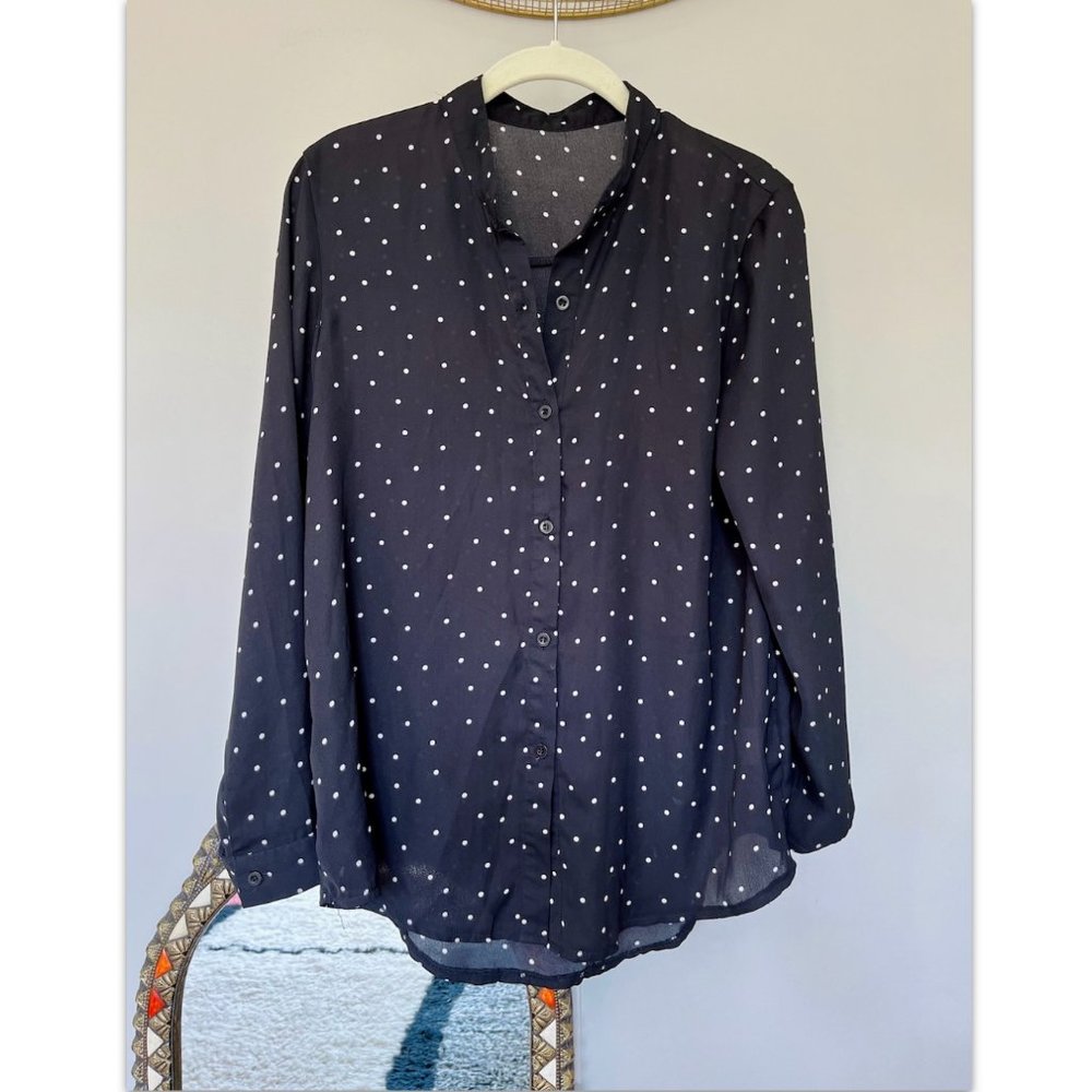 H&M Rounded Hem Dot Blouse (Size S)